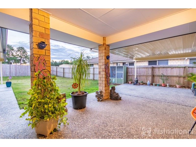 21 Pineview Drive, Beerwah QLD 4519