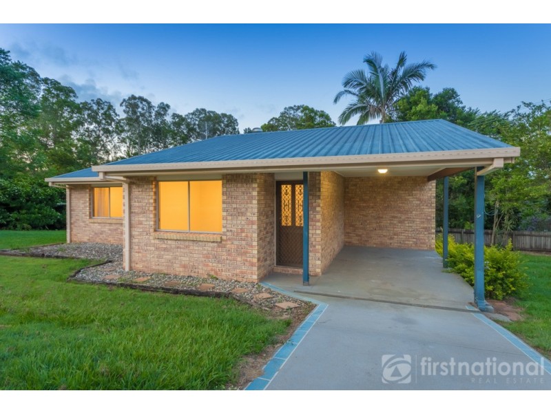 41 Railway Parade, Glass House Mountains QLD 4518