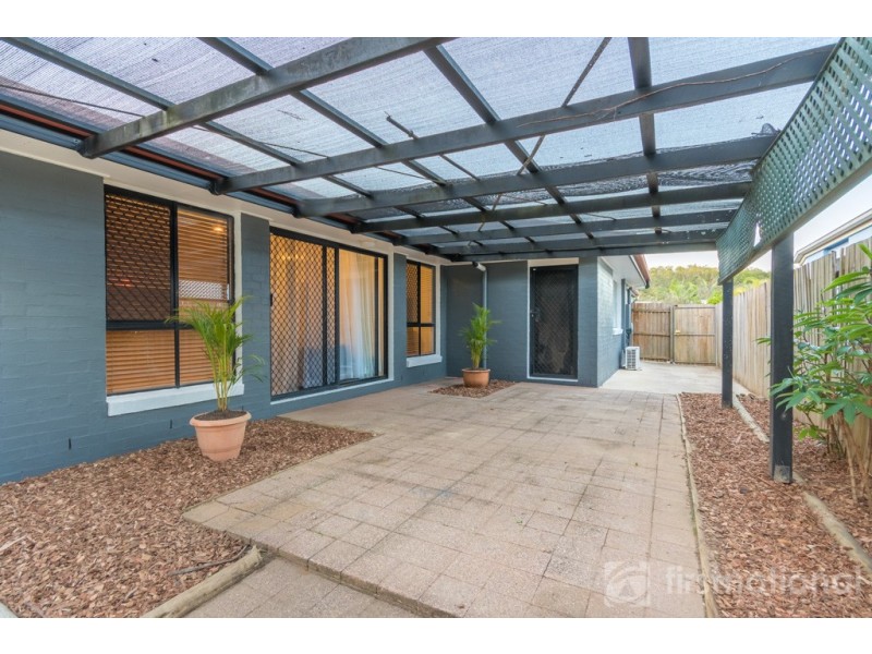 31 Paul Place, Glass House Mountains QLD 4518