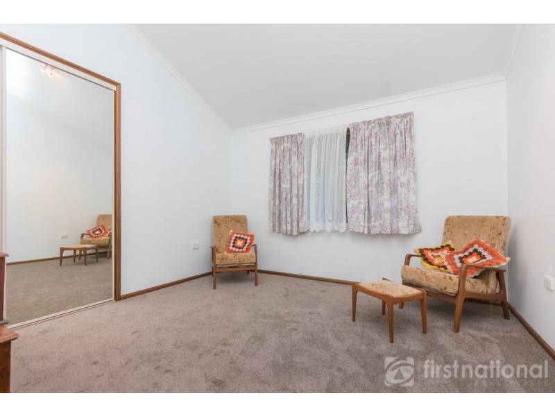 5 Knowles Place, Glass House Mountains QLD 4518