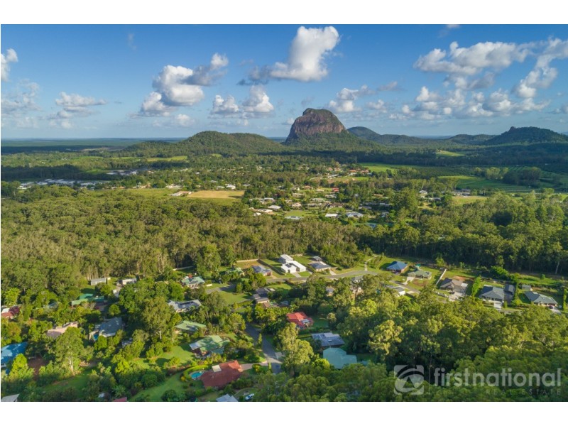 5 Knowles Place, Glass House Mountains QLD 4518