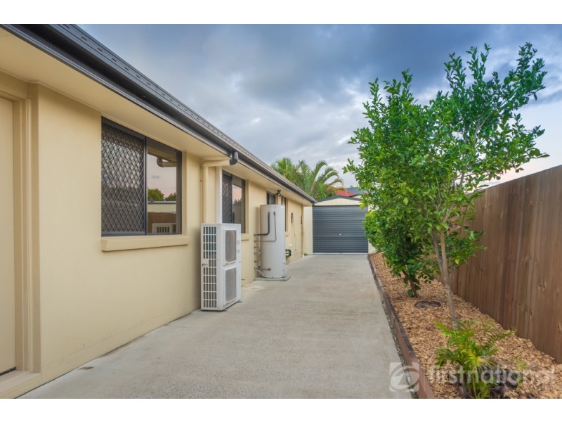 12 Crumpton Place, Beerwah QLD 4519