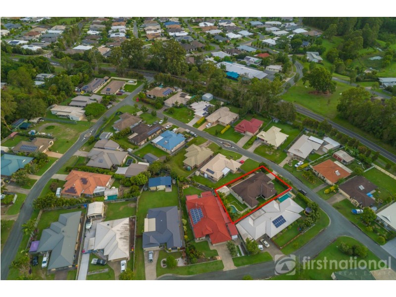 12 Crumpton Place, Beerwah QLD 4519