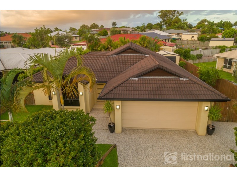 12 Crumpton Place, Beerwah QLD 4519