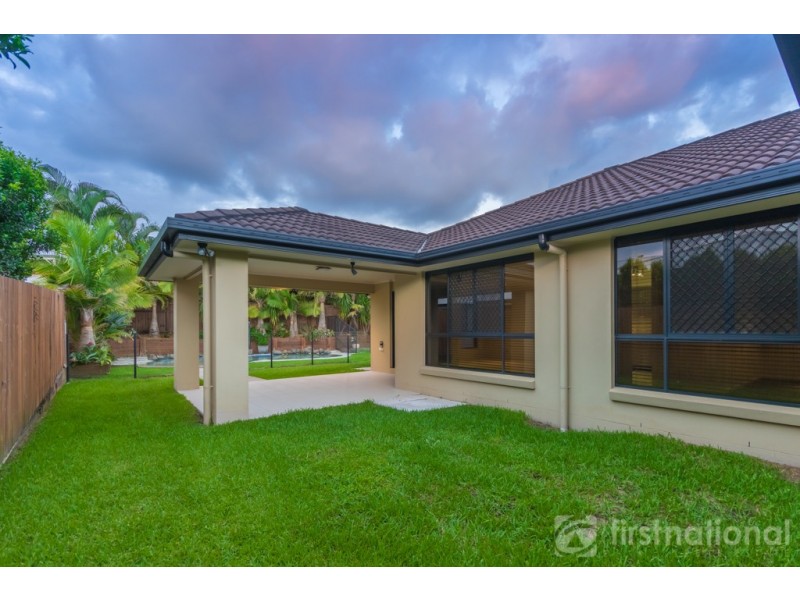 12 Crumpton Place, Beerwah QLD 4519