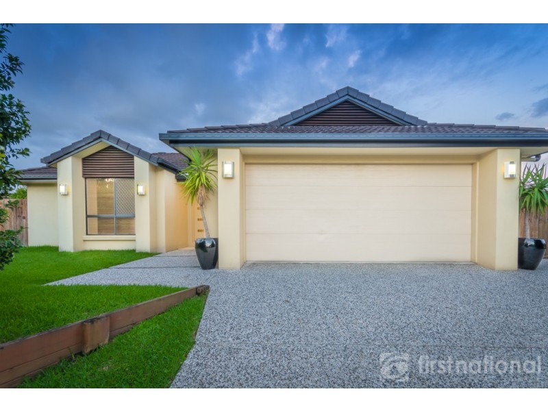 12 Crumpton Place, Beerwah QLD 4519