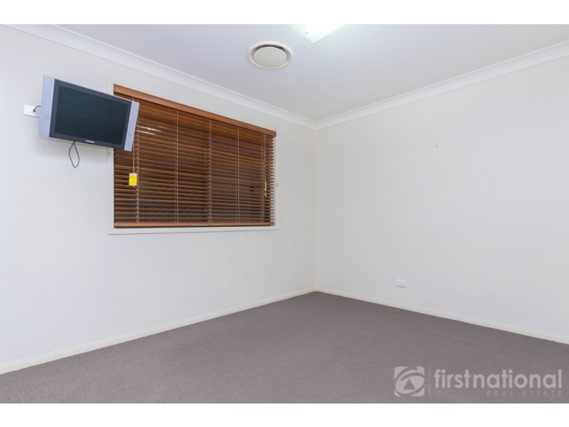 12 Crumpton Place, Beerwah QLD 4519