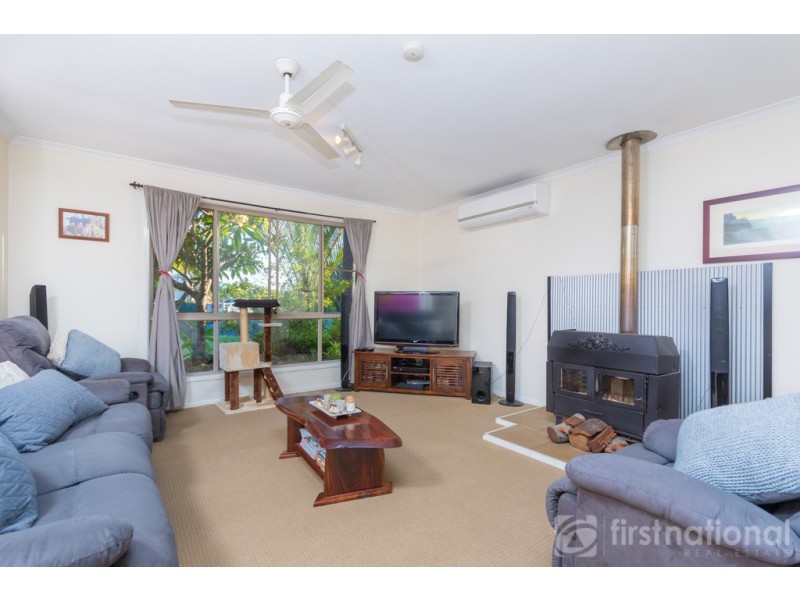 13 Redwood Court, Landsborough QLD 4550