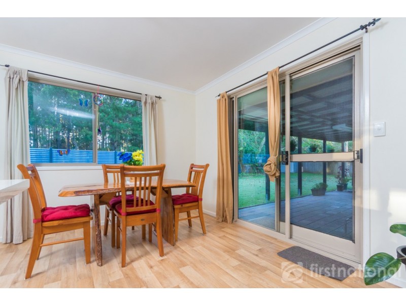 13 Redwood Court, Landsborough QLD 4550
