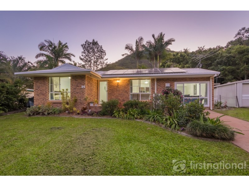 24 Carnarvon Drive, Beerwah QLD 4519