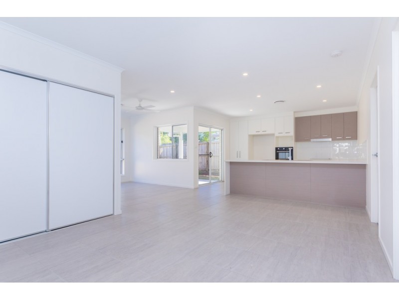 Units 1-6 19 Greber Road, Beerwah QLD 4519