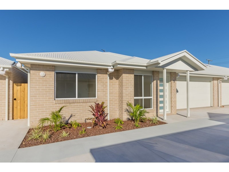 Units 1-6 19 Greber Road, Beerwah QLD 4519