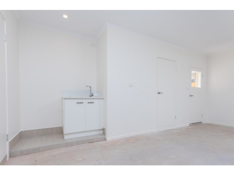 Units 1-6 19 Greber Road, Beerwah QLD 4519