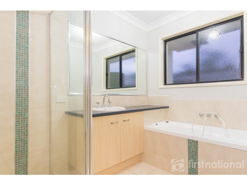 14 Flinders Ave, Beerwah QLD 4519