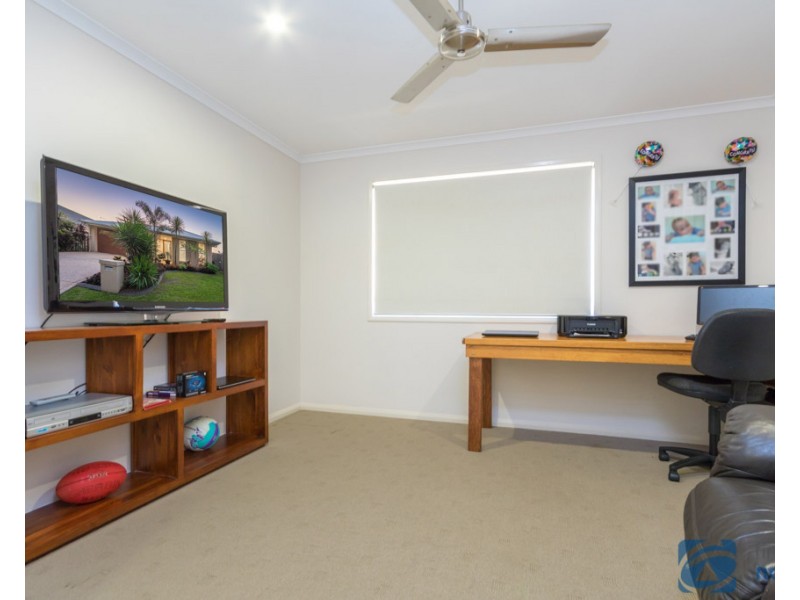 22 Whistler Place, Beerwah QLD 4519
