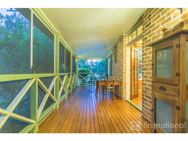 7 Crittenden Road, Glass House Mountains QLD 4518