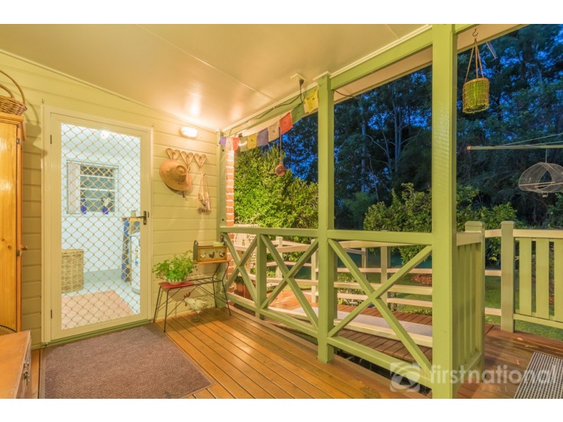 7 Crittenden Road, Glass House Mountains QLD 4518