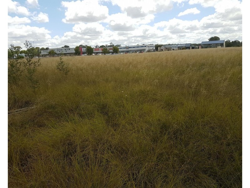 15 Rogers Drive, Kingaroy QLD 4610