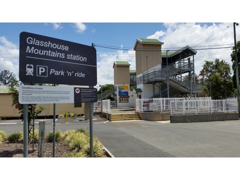 171 Coonowrin Road, Glass House Mountains QLD 4518