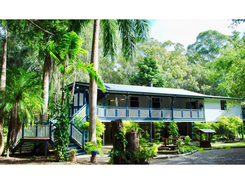 21 Bell Road, Glass House Mountains QLD 4518