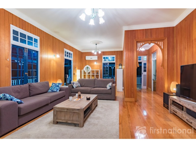 21 Bell Road, Glass House Mountains QLD 4518