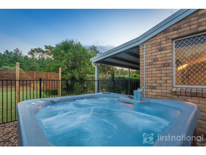 74 Johnston Road, Glass House Mountains QLD 4518