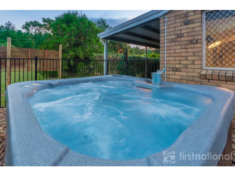 74 Johnston Road, Glass House Mountains QLD 4518
