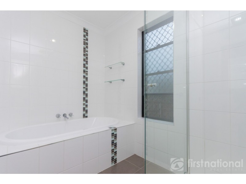 11 Coljohn Street, Landsborough QLD 4550