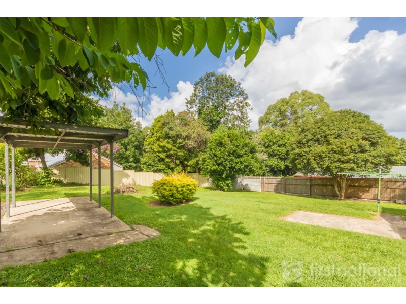 6 Sidha Ave, Glass House Mountains QLD 4518