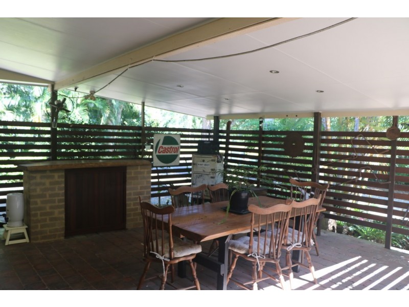 2 Clarkes Road, Beerwah QLD 4519