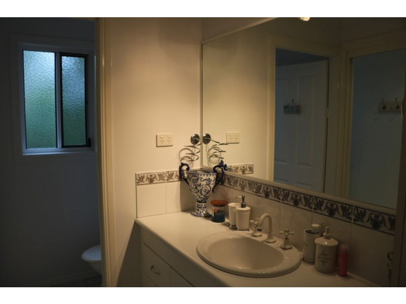 172 Storrs Roads, Peachester QLD 4519