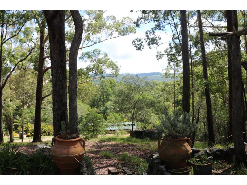 172 Storrs Roads, Peachester QLD 4519