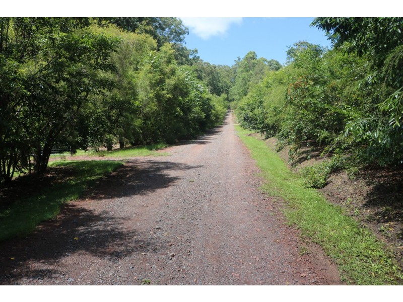 172 Storrs Roads, Peachester QLD 4519