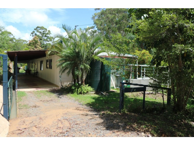 172 Storrs Roads, Peachester QLD 4519