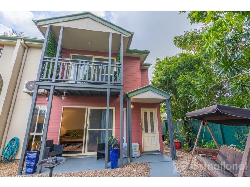 2/16 Swan Street, Beerwah QLD 4519