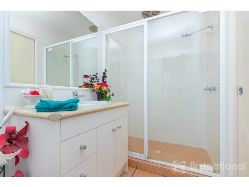 2/16 Swan Street, Beerwah QLD 4519