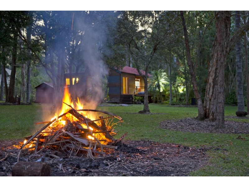 2 Annie Street, Landsborough QLD 4550