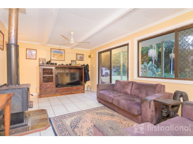 34 Storrs Road, Peachester QLD 4519
