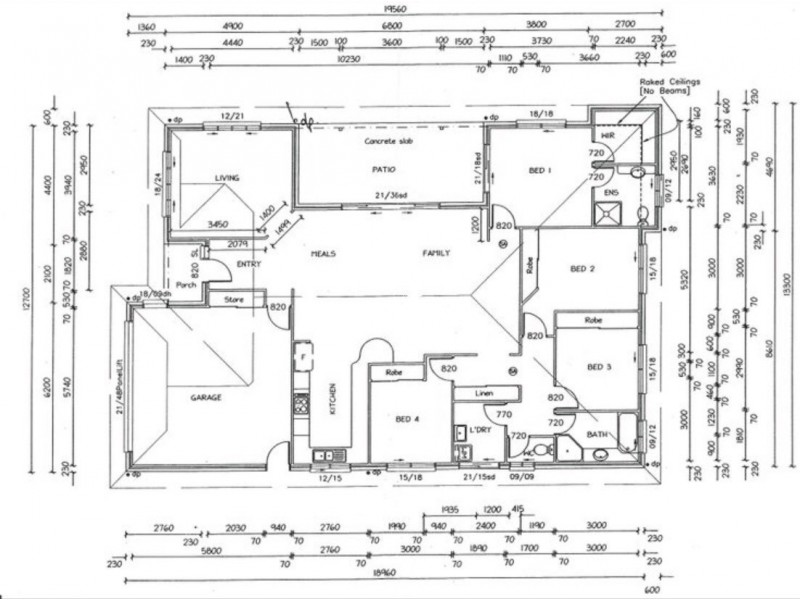 9 Winston Court, Landsborough QLD 4550 Floorplan