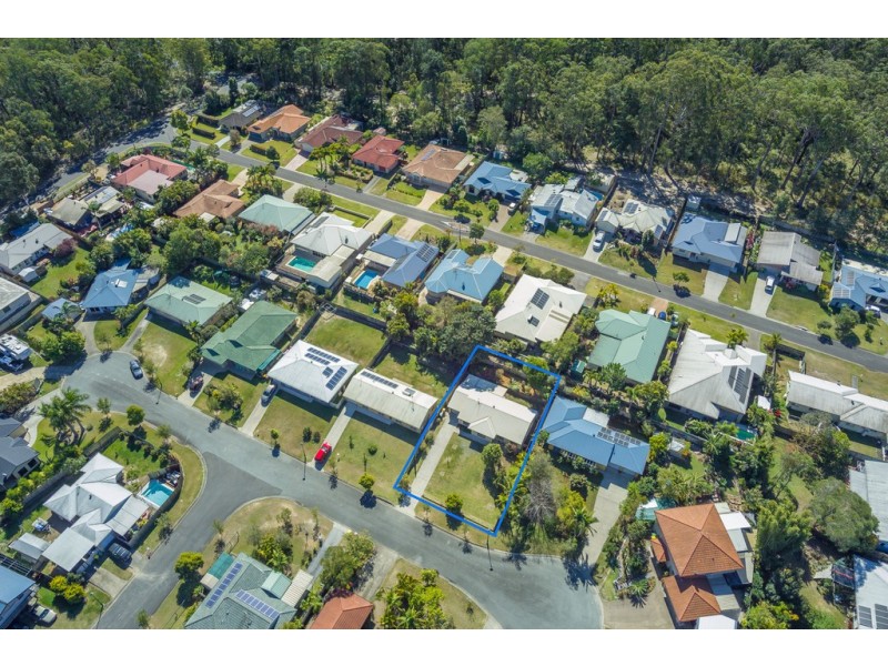 9 Olivia Court, Landsborough QLD 4550
