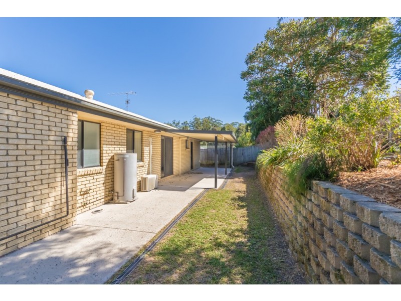 9 Olivia Court, Landsborough QLD 4550