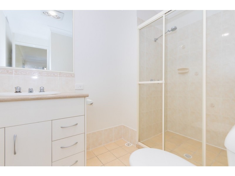 9 Olivia Court, Landsborough QLD 4550