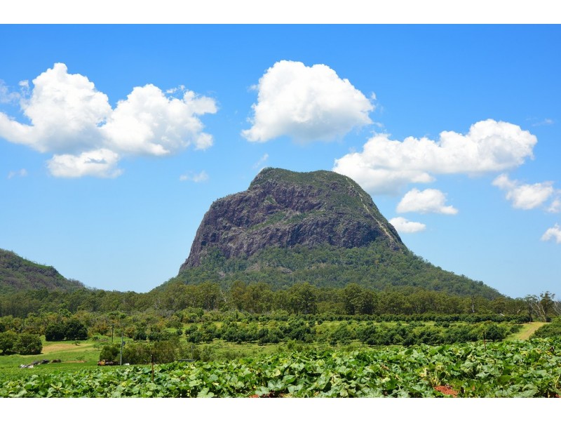 28 Clark Avenue, Glass House Mountains QLD 4518