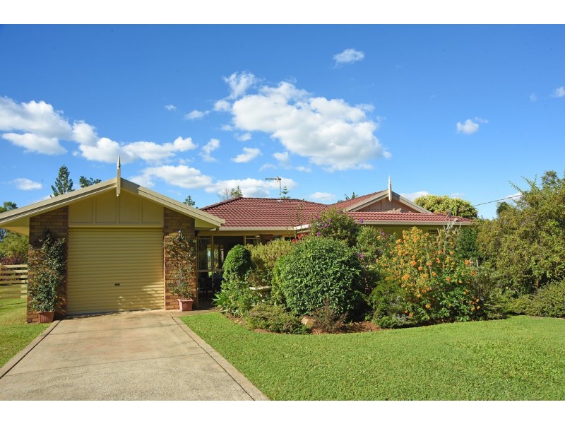 47 Anderson Road, Glass House Mountains QLD 4518