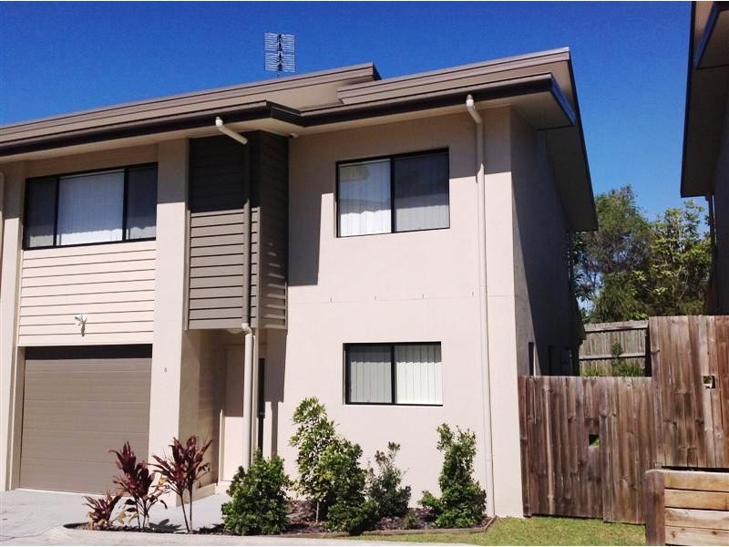 8/22 Coastal Avenue, Beerwah QLD 4519