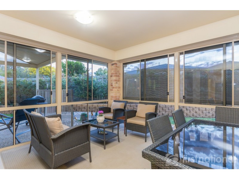 43 Smerdon Way, Glass House Mountains QLD 4518