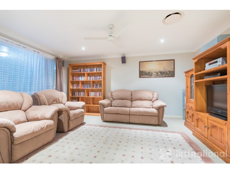 43 Smerdon Way, Glass House Mountains QLD 4518
