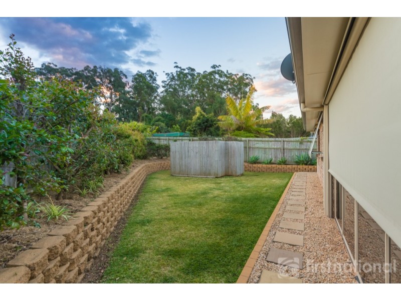 43 Smerdon Way, Glass House Mountains QLD 4518