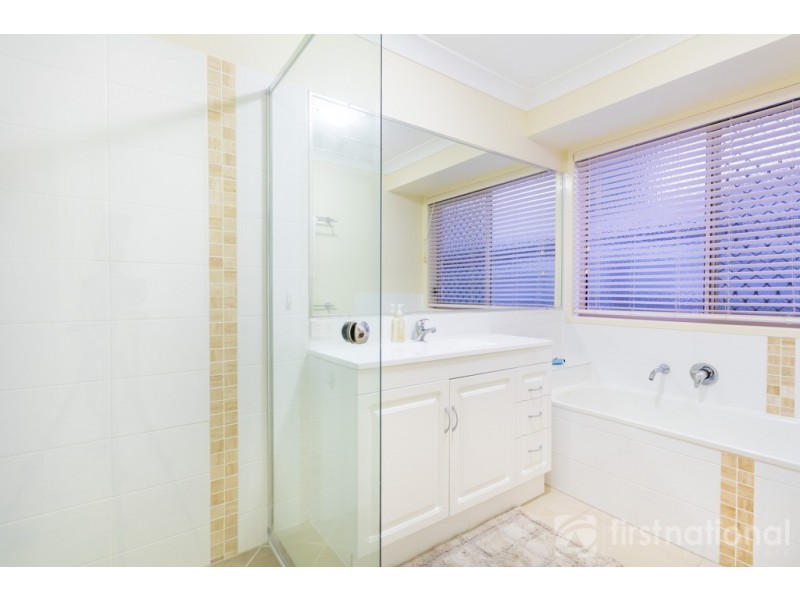 43 Smerdon Way, Glass House Mountains QLD 4518