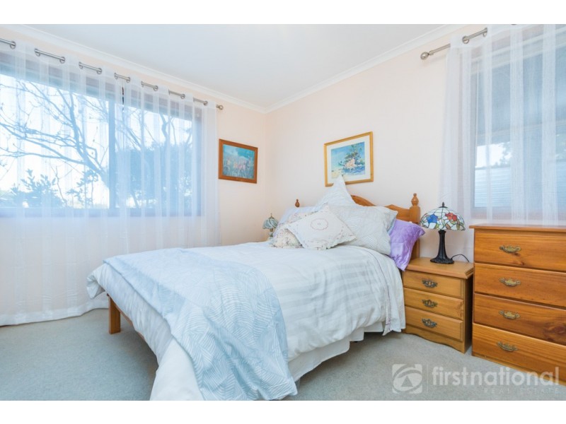 8 Kirsten Drive, Glass House Mountains QLD 4518